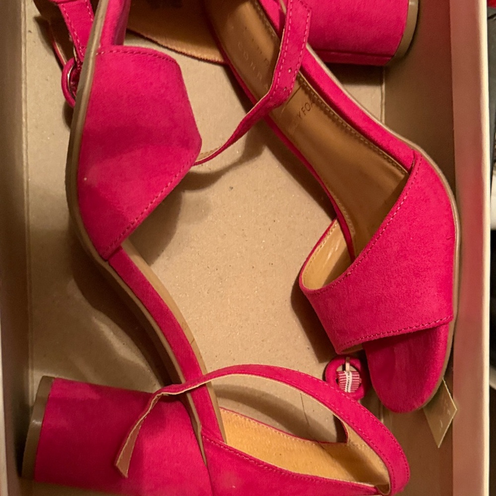 LC Lauren Conrad Vibrant Pink Block Heels
